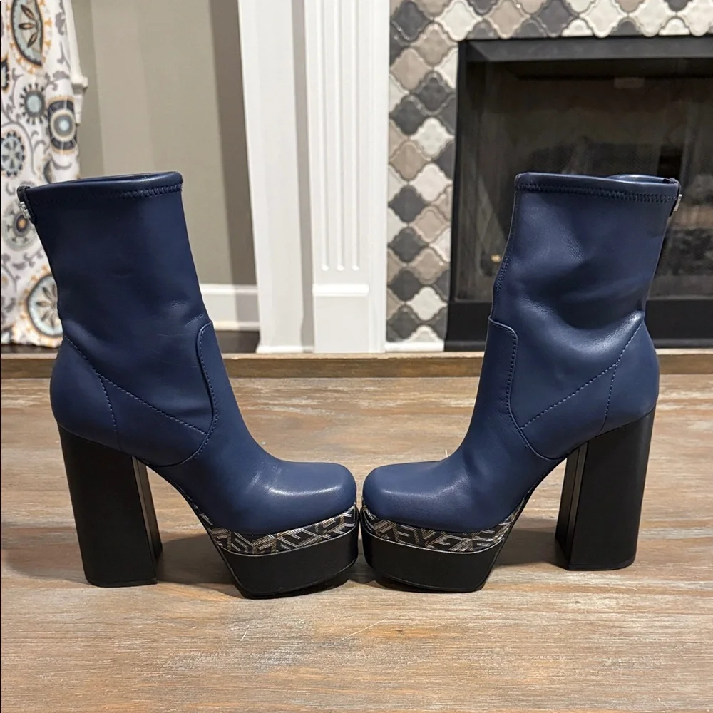 New Guess Women's Caballa Platform Block Heel Boots Blue‎ Size 6 Whimsigoth